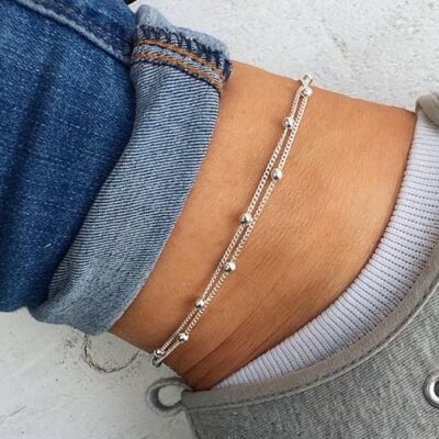 Tobillera con bolitas finas