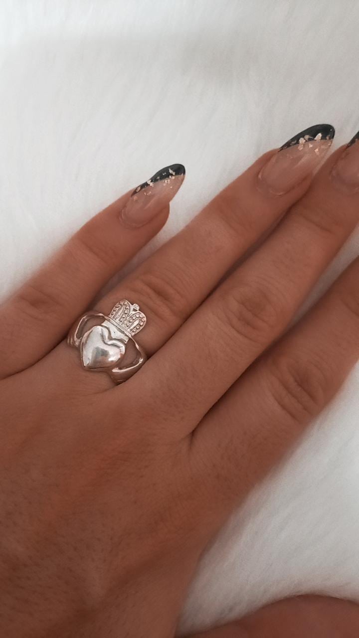 Corazon con manos nº14