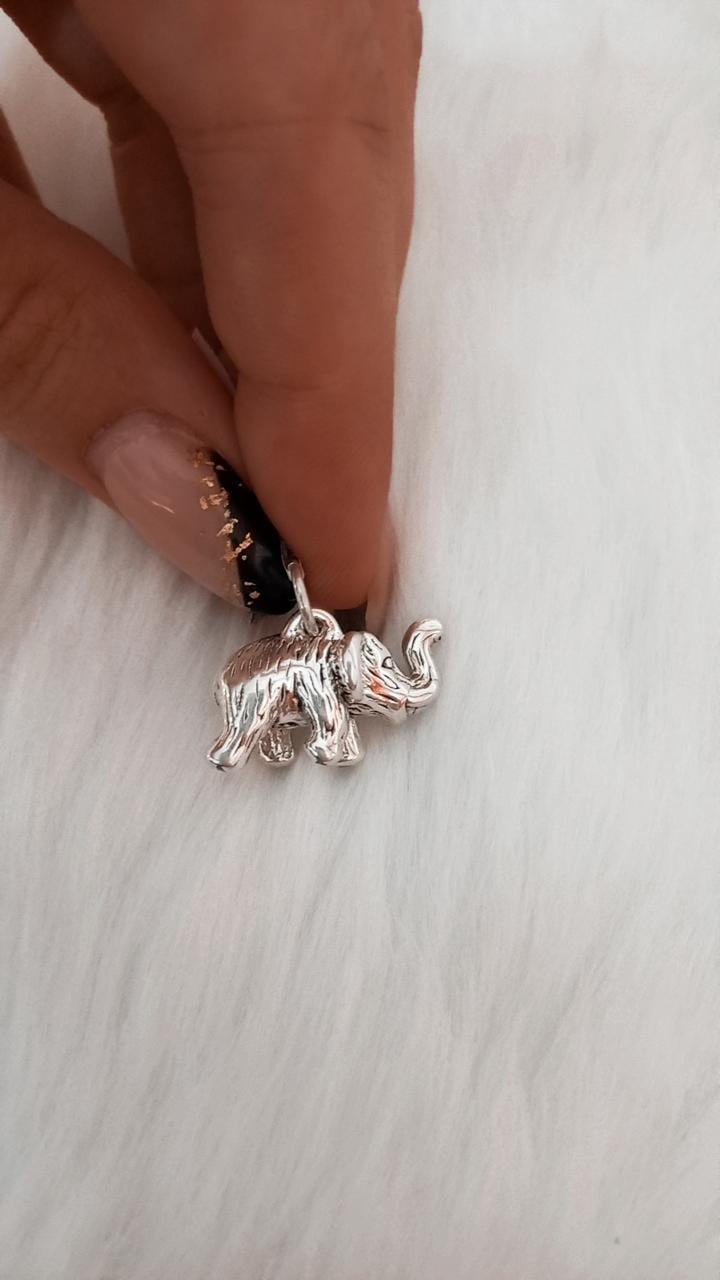 Dije de plata inflada Elefante