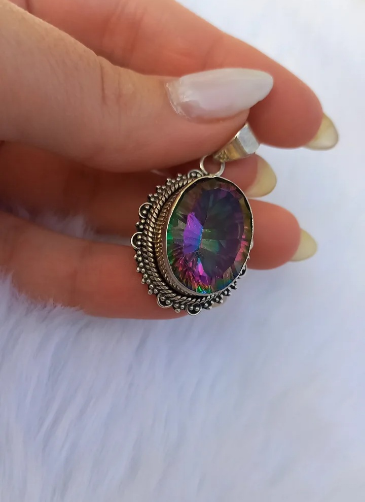 Topacio Mistico Labrado