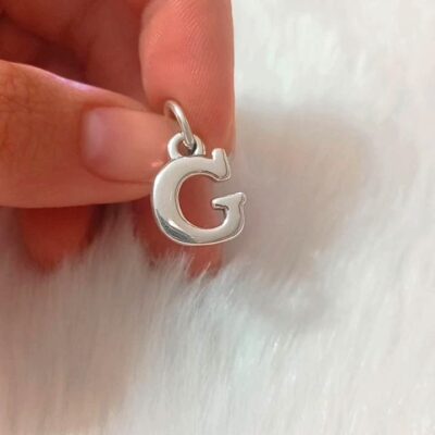 Letra inflada mediana "G"