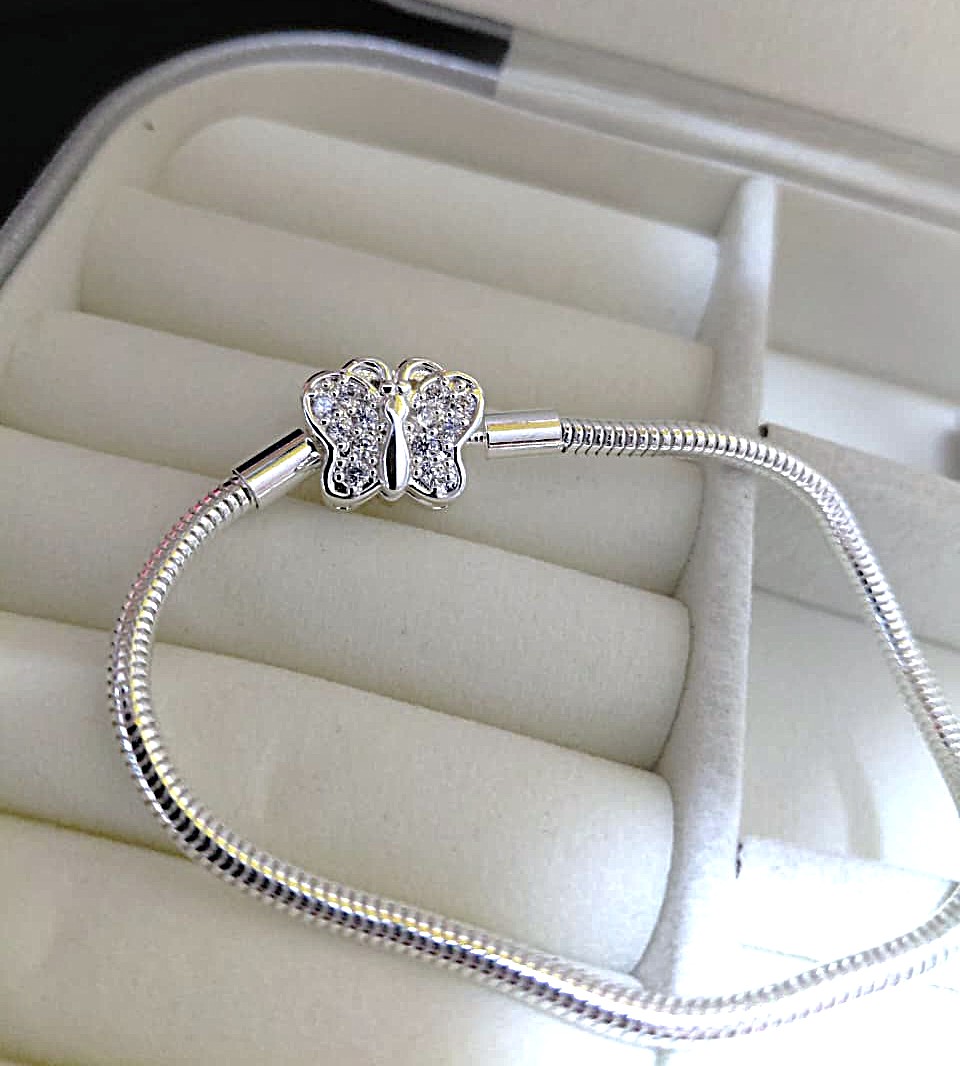Pandora mariposa strass