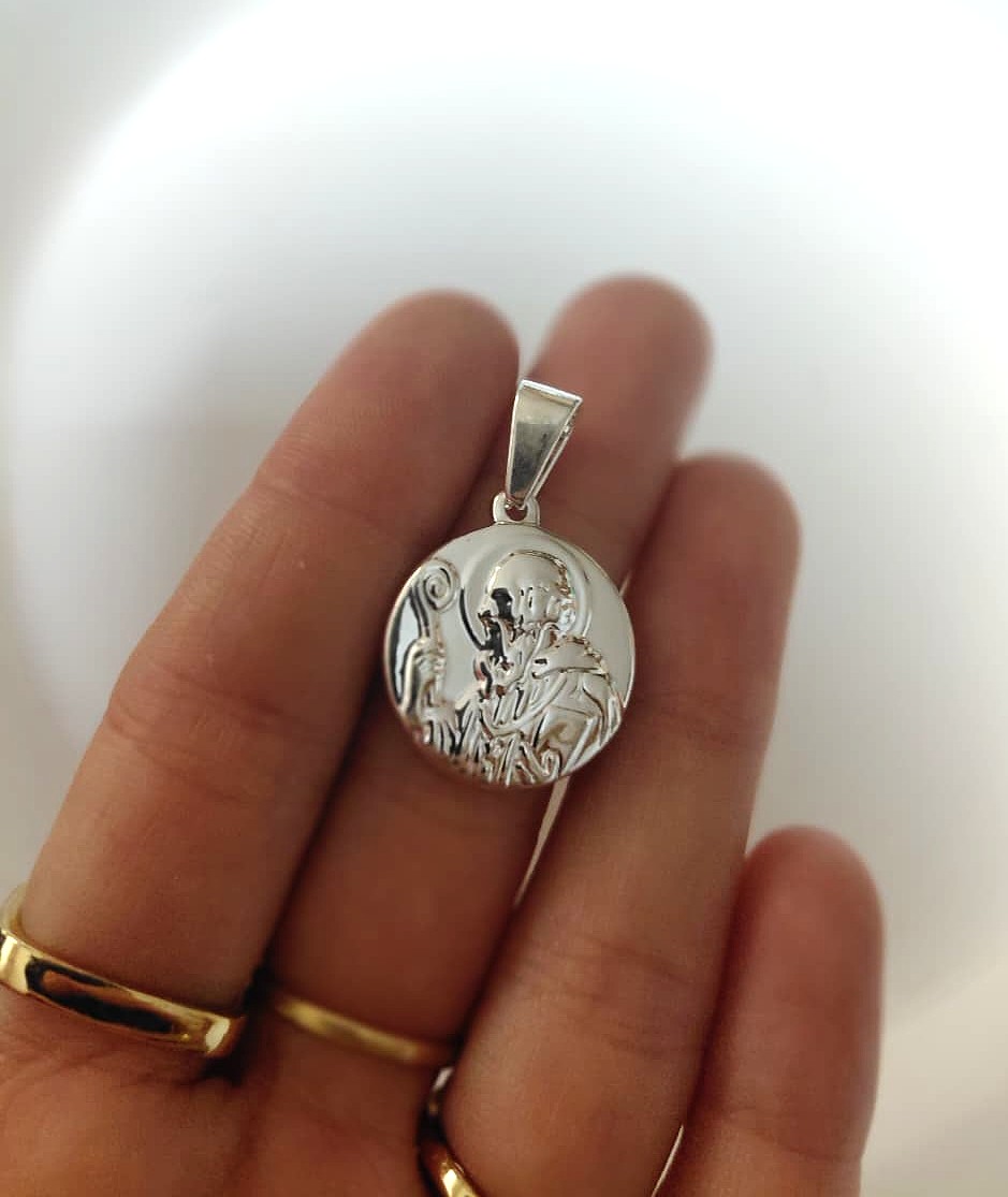 Dije san benito mediano