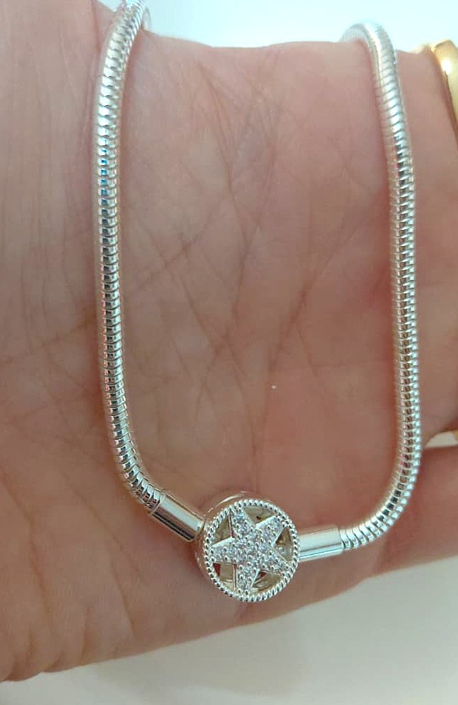 Cadena pandora estrella