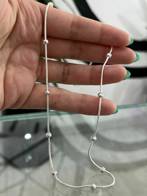 Cadena bolitas